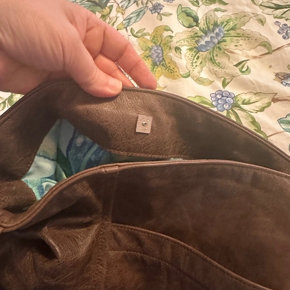 Satchel Brand Large Heidi Leather Mustang Limited Chocolate Crossbody Hobo Bag - Picture 8 of 10